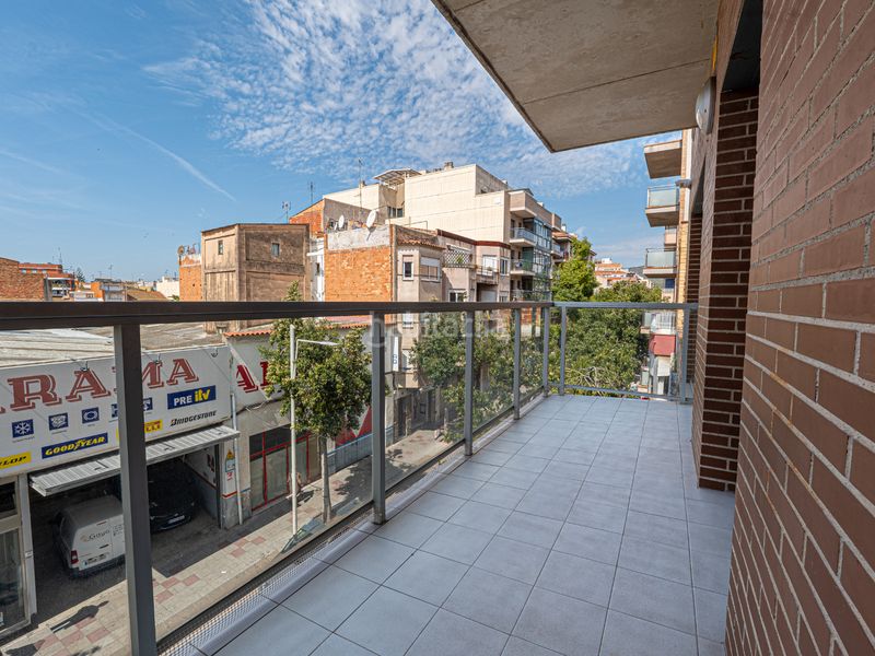Foto 75116784-02bb-4edb-8171-f6fc059d1d5b. Flat with heating parking in Centre Vendrell (El)