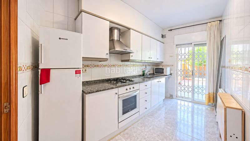 Foto d7345c59-a9da-419f-b5fc-ca1a5cbc987f. Casa adossada amb xemeneia calefacció aparcament a Vendrell (El)