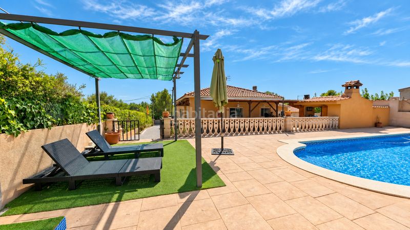 Foto 55925837-e645-4f98-82d8-3a42203343b2. Haus mit heizung pool in Montmell (El)