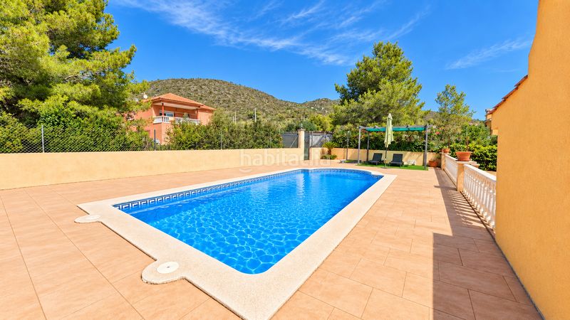 Foto af29cd0a-4ece-4000-93ca-b04882af9408. Haus mit heizung pool in Montmell (El)