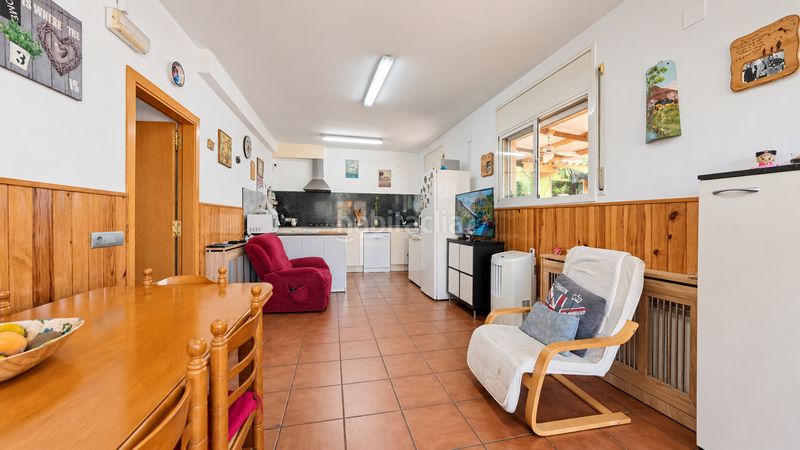 Foto d2577b5b-a4dc-403c-9e49-a8c310977985. Haus mit heizung pool in Montmell (El)