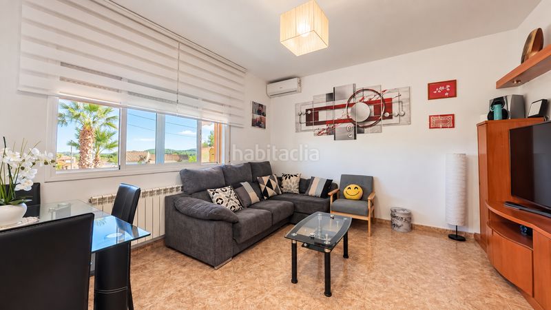 Foto f9b1606d-af4e-4a3c-8436-596089cab129. Haus mit heizung pool in Montmell (El)