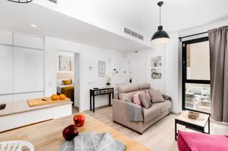 Miete Appartement  Calle constancia 22. Moderno apartamento con amplia terraza a solo 10 minutos de call