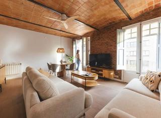 Location Appartement  Plaça del marquès de camps 19. Apartamento ubicado en el corazón de girona