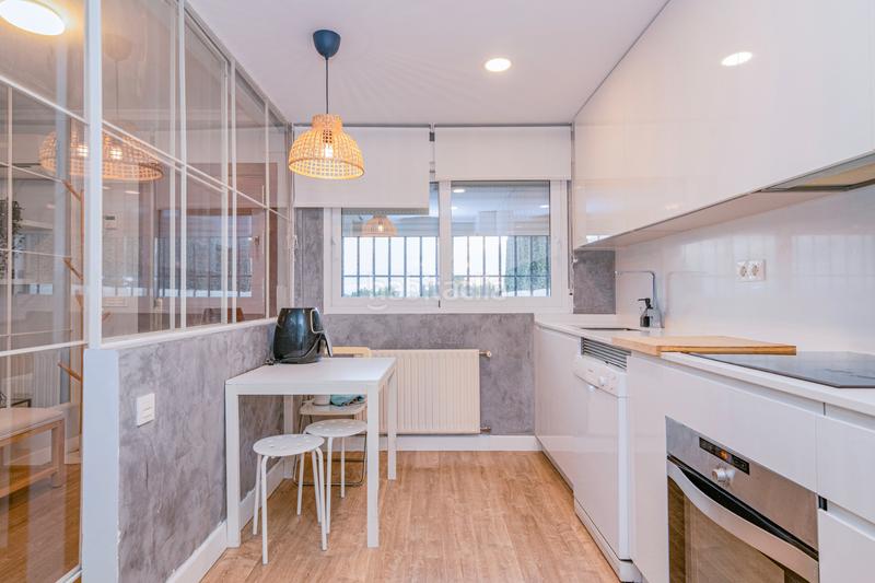 Foto d59414fb-98a6-46d7-b707-ebc2dbd194e2. Casa adosada  junto al albaicín... en Granada