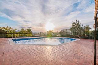 Reihenhaus en Calle alqueria 68. Casa adosada junto al albaicn...