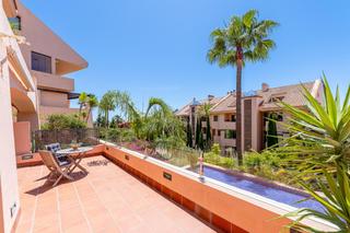 Appartement  Calle jose orbaneja calahonda. Apartamento exclusivo en urbanización de lujo en calahonda  mija