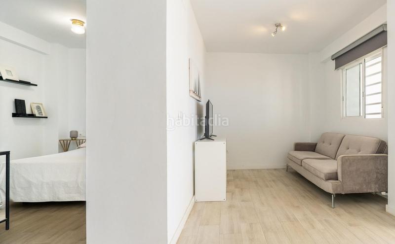 Foto 30460bc2-ebc1-41b7-b2f4-1edd133595db. Semi detached house in paseo maritimo el pedregal 21 in Málaga