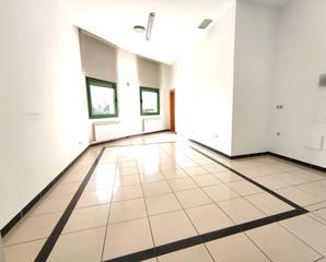 Oficina a Calle marqués de santillana 28. Oficina estudio en zona colegios moralzarzal