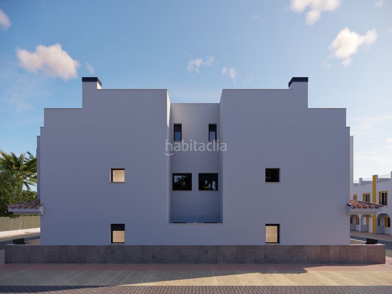 Foto 11c18fb1-390c-4cf2-83f3-b255ee27f097. Casa adossada 75m<sup>2</sup> amb piscina a Mar Menor golf Torre - Pacheco