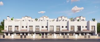 Casa adosada  Calle enrique granados. Santa rosalía village fase 3