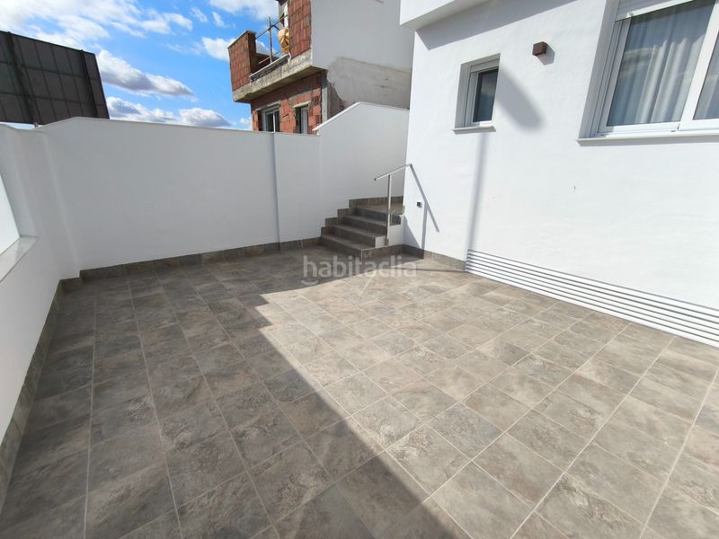 Foto 40612503-8637-4ecd-b60c-e093bb5903d0. Semi detached house 180m<sup>2</sup> in calle fotógrafo tiana 8 in Alcázares (Los)