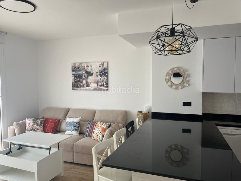 Foto 1c01b79e-e66a-42c2-aed6-bd92c4f70a1d. Semi detached house 180m<sup>2</sup> in calle fotógrafo tiana 8 in Alcázares (Los)