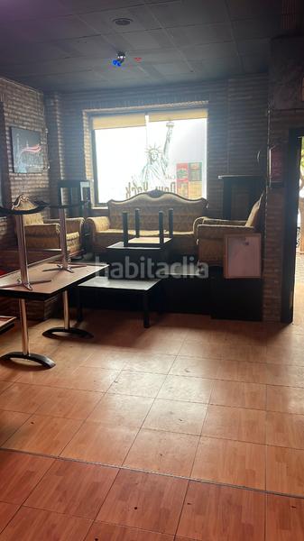 Foto 425e47a7-8ec5-49cd-be4b-358afe6407ec. Geschäftsraum in avenida san josé de calasanz 7 in Montequinto