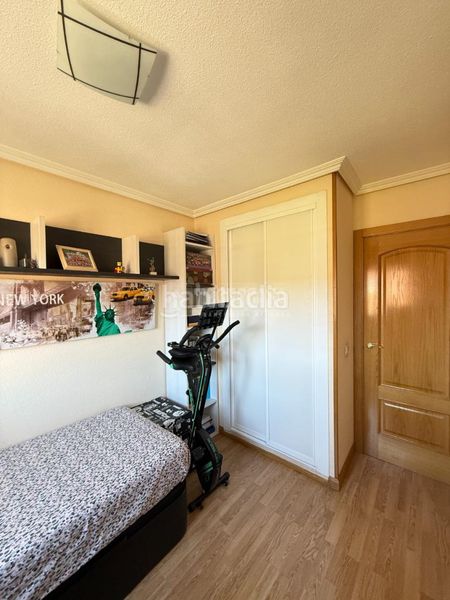 Foto 0e8fca9b-338b-4550-8bd5-592394dd2ead. Pis amb calefacció aparcament a Valdebernardo-Valderribas Madrid