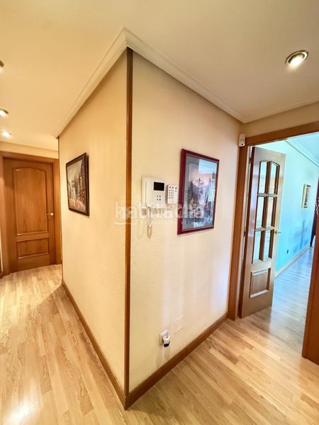 Foto 3b45fe39-17c8-4aeb-8d0f-58437f7d4236. Pis amb calefacció aparcament a Valdebernardo-Valderribas Madrid