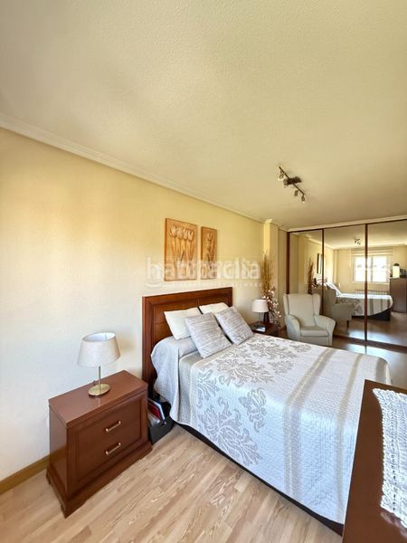 Foto bc6b15d5-d839-47ad-a2fe-eed4e5ea06b3. Pis amb calefacció aparcament a Valdebernardo-Valderribas Madrid