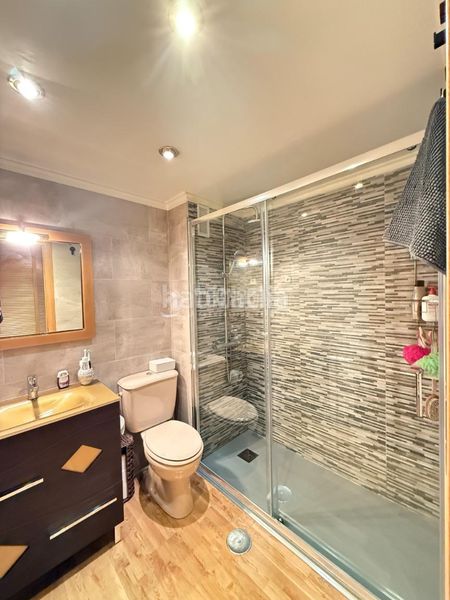 Foto f0202dac-ee5e-4e84-bcb9-c54fd904c1a8. Pis amb calefacció aparcament a Valdebernardo-Valderribas Madrid