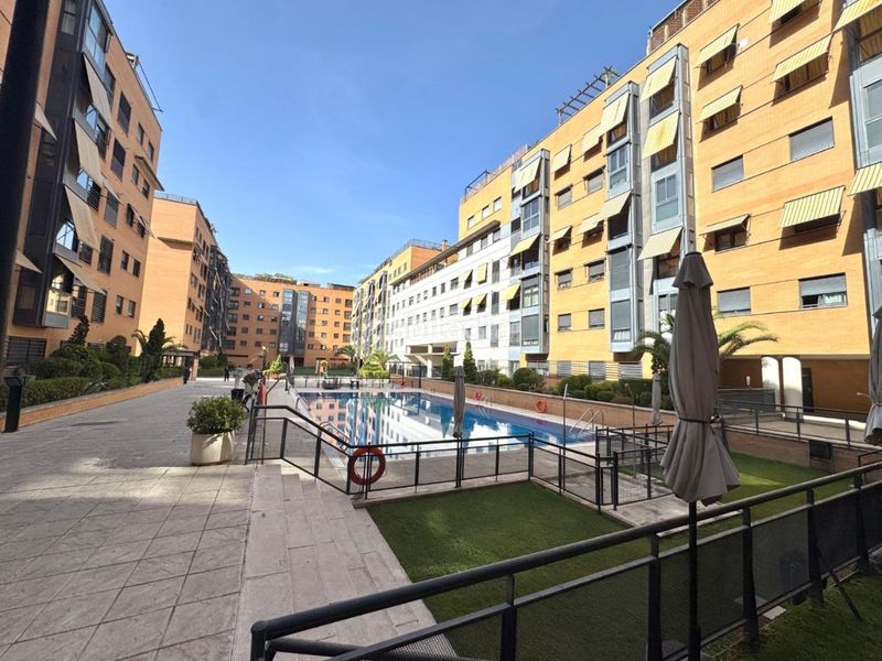 Foto a6a8fdfd-bd78-46bd-b318-60b406b0a137. Piso  en venta en Valdebernardo-Valderribas Madrid