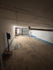 Local Comercial en Ambroz. Local comercial en venta en madrid