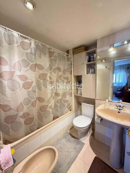 Foto 35d5f4ed-7213-4627-800d-3dbc8c7b7c74. Pis amb calefacció aparcament a Valdebernardo-Valderribas Madrid