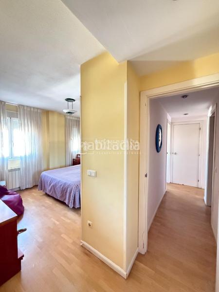 Foto 5ae1b5a3-6299-4b85-a30f-a211769a18e5. Pis amb calefacció aparcament a Valdebernardo-Valderribas Madrid