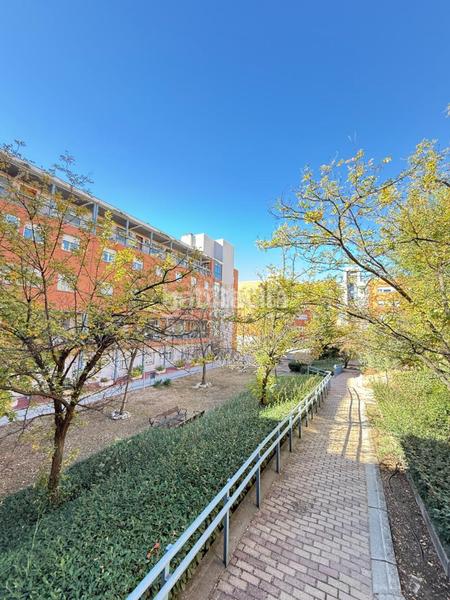 Foto 86feaa63-2720-4f21-89ee-4f23e0193264. Pis amb calefacció aparcament a Valdebernardo-Valderribas Madrid