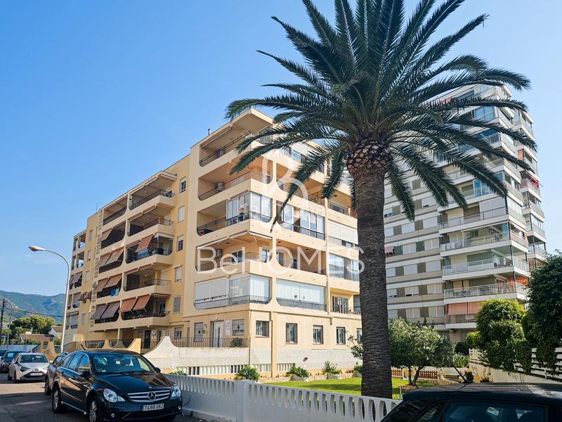 Foto 4ef3a2c4-8b69-475c-9be5-ae849855aae9. Apartament amb aparcament a Heliópolis Benicasim / Benicàssim