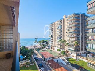 Appartement  Carrer fondo. Apartamento con amplia terraza y vistas al mar