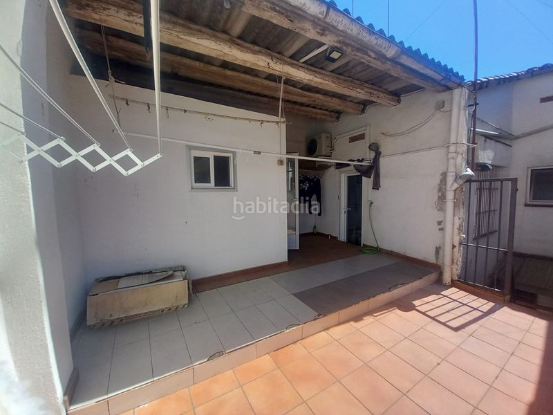 Foto 5063f632-0e90-4516-8eb5-1e2411699ea1. Casa aparellada a Centre Masnou (El)