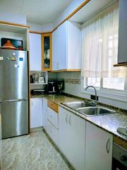 Rez-de-chaussée  Carrer de la garrotxa 38. Excelente planta baja con terraza