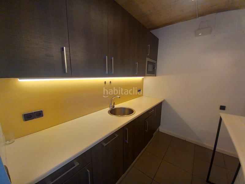 Foto 3f96f0ef-47e3-4992-8db6-8b2afe24f78a. Local commercial dans carrer santa rita 34 dans Centre Mataró