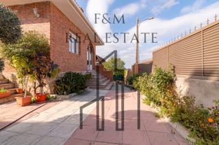 Maison  Calle de santa gema. Casa independiente en venta en calle de santa gema / parque guad