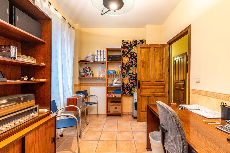 Foto 3675bb4c-8c79-4883-8b70-742ea4c589df. Casa a schiera con riscaldamento parcheggio in Casco Antiguo Talavera de la Reina