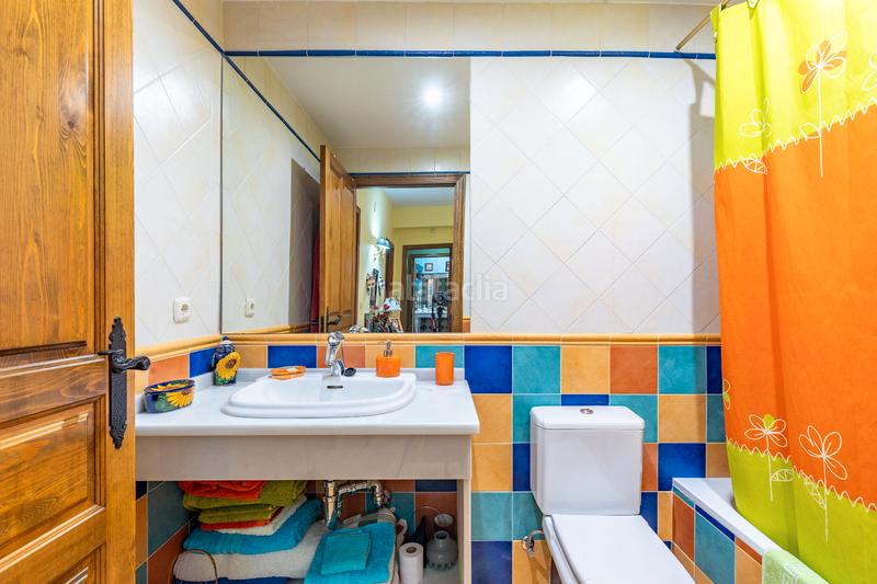 Foto f9dc6bc1-5d6a-4a64-9cf4-6e82bf4ad00a. Casa a schiera con riscaldamento parcheggio in Casco Antiguo Talavera de la Reina