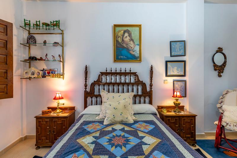 Foto fec7d46e-69bb-4f01-9da7-bbf33c6cf38f. Casa a schiera con riscaldamento parcheggio in Casco Antiguo Talavera de la Reina