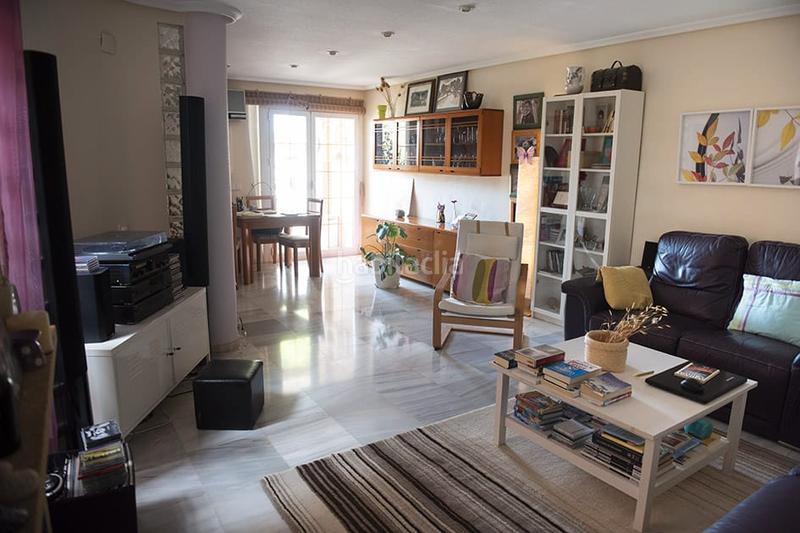 Foto f1220da1-bc1e-456c-9596-da97e93d57e0. Maison jumelée avec cheminée chauffage parking piscine dans Molina de Segura