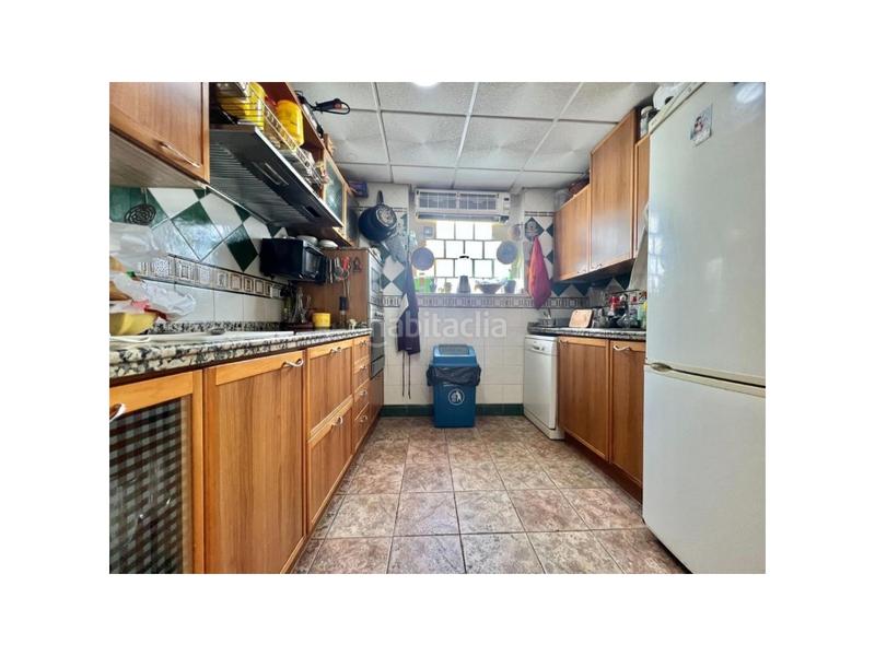 Foto ecb75da2-15a3-4c39-8f67-8b985de31d52. Haus mit parking pool in La Motilla - Fuente del Rey Dos Hermanas