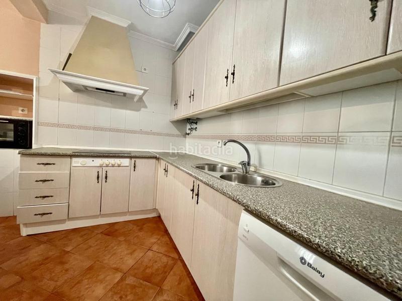 Foto 49698d49-436c-4921-8f13-a982bf19521b. Chalet avec parking dans Vista Azul - Consolación Dos Hermanas