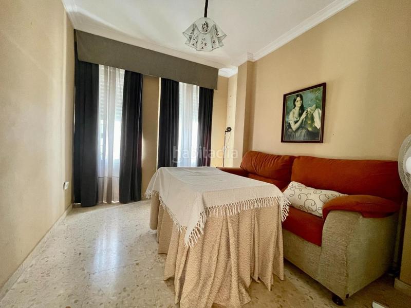 Foto 536b1220-34e7-41d9-81d9-e0fb07c9d3a1. Chalet avec parking dans Vista Azul - Consolación Dos Hermanas