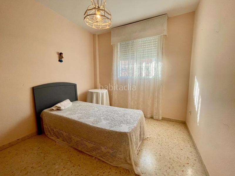 Foto 95e8fe3e-1b89-47b2-a9d3-e5edbbb5b02c. Chalet avec parking dans Vista Azul - Consolación Dos Hermanas