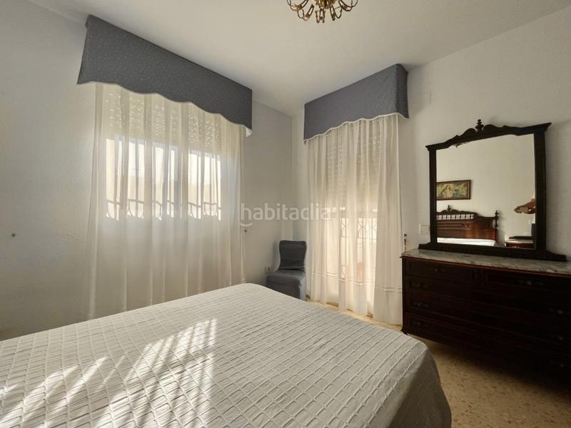 Foto 2b3d47a8-be33-46fe-aa41-604ba573386f. Maison jumelée avec parking dans Vista Azul - Consolación Dos Hermanas