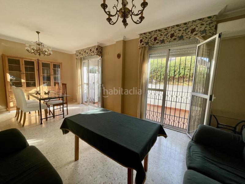 Foto 47ad926c-6f00-4bdb-9073-f4cdccb1aeae. Maison jumelée avec parking dans Vista Azul - Consolación Dos Hermanas