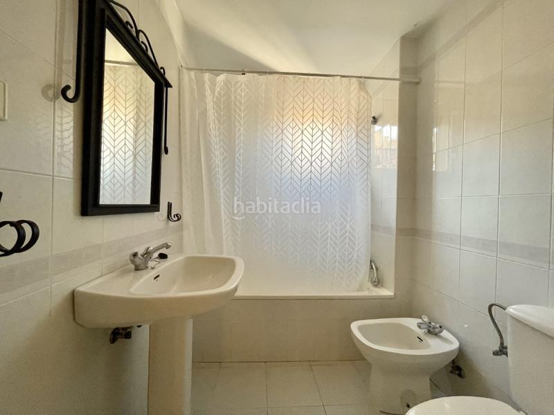 Foto aeb8773e-1e5c-4f4f-92ad-9bc0e45cf1bd. Maison jumelée avec parking dans Vista Azul - Consolación Dos Hermanas