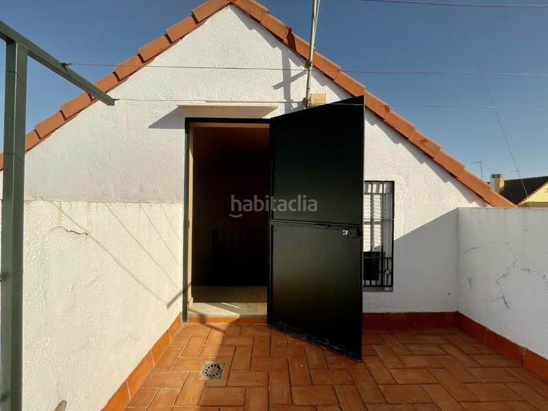 Foto ec89147a-127e-47c6-bec2-61b529c8926d. Maison jumelée avec parking dans Vista Azul - Consolación Dos Hermanas