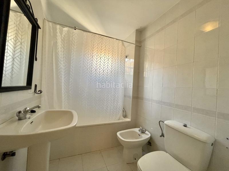 Foto fbc237a9-7011-4522-8d4f-6c56b12d372d. Maison jumelée avec parking dans Vista Azul - Consolación Dos Hermanas