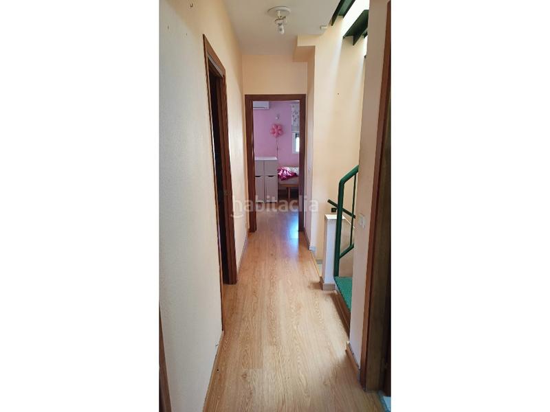 Foto a916f17c-fbe3-4cd5-8ee5-9092565c1f96. Duplex avec parking dans Arco Norte - Avda España Dos Hermanas