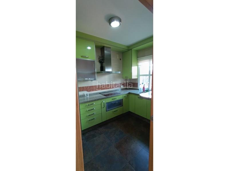 Foto 44b54a64-f78a-4293-8417-4d882071fe5b. Chalet fantástico adosado en Trigueros