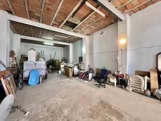 Local Comercial en Arco Norte - Avda España