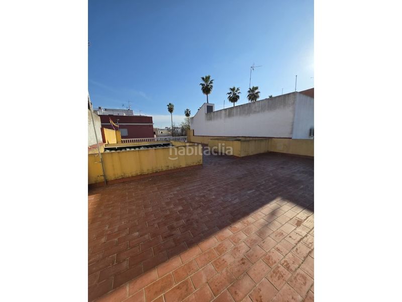 Foto 979a69d7-ed56-498f-8345-5072d2250d02. Casa a Bellavista Sevilla